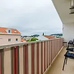 Apartment Jelena *