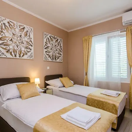 Apartment Jelena *