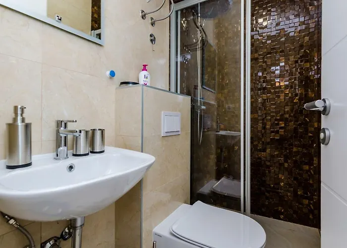 Jelena ドゥブロブニク